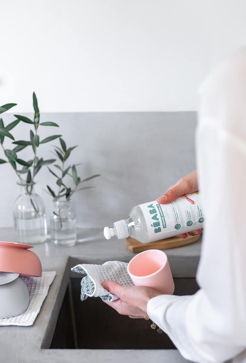 BÉABA, Geschirrspülmittel für Babyflaschen und Esszubehör, 100% natürlichen Ursprungs, Parfümfrei, 100% biologisch abbaubar, Packung mit 2x500 ml door Huishoudvoordeel nu bij Huishoudvoordeel