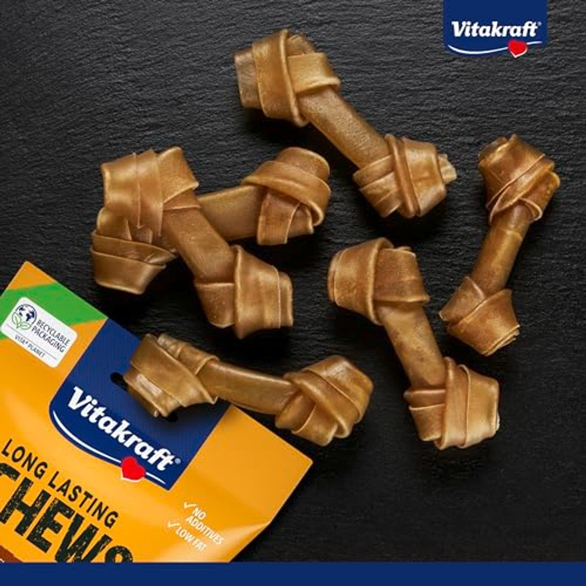 Vitakraft Chews, hondensnack, 10 cm lang, langdurige kauwbotten, voor intensieve bezigheid, van gedroogde en geperste runderhuid, voor middelgrote honden (1 x 6 stuks) – Vitakraft