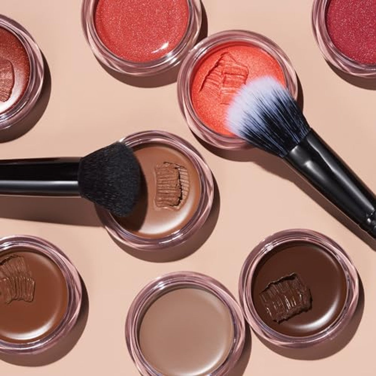 e.l.f. Putty Bronzer kwast, schuine make-upkwast voor contour en highlight, gemaakt voor de e.l.f. Putty Bronzer, onberispelijk hygiënisch gebruik, zwart – e.l.f.