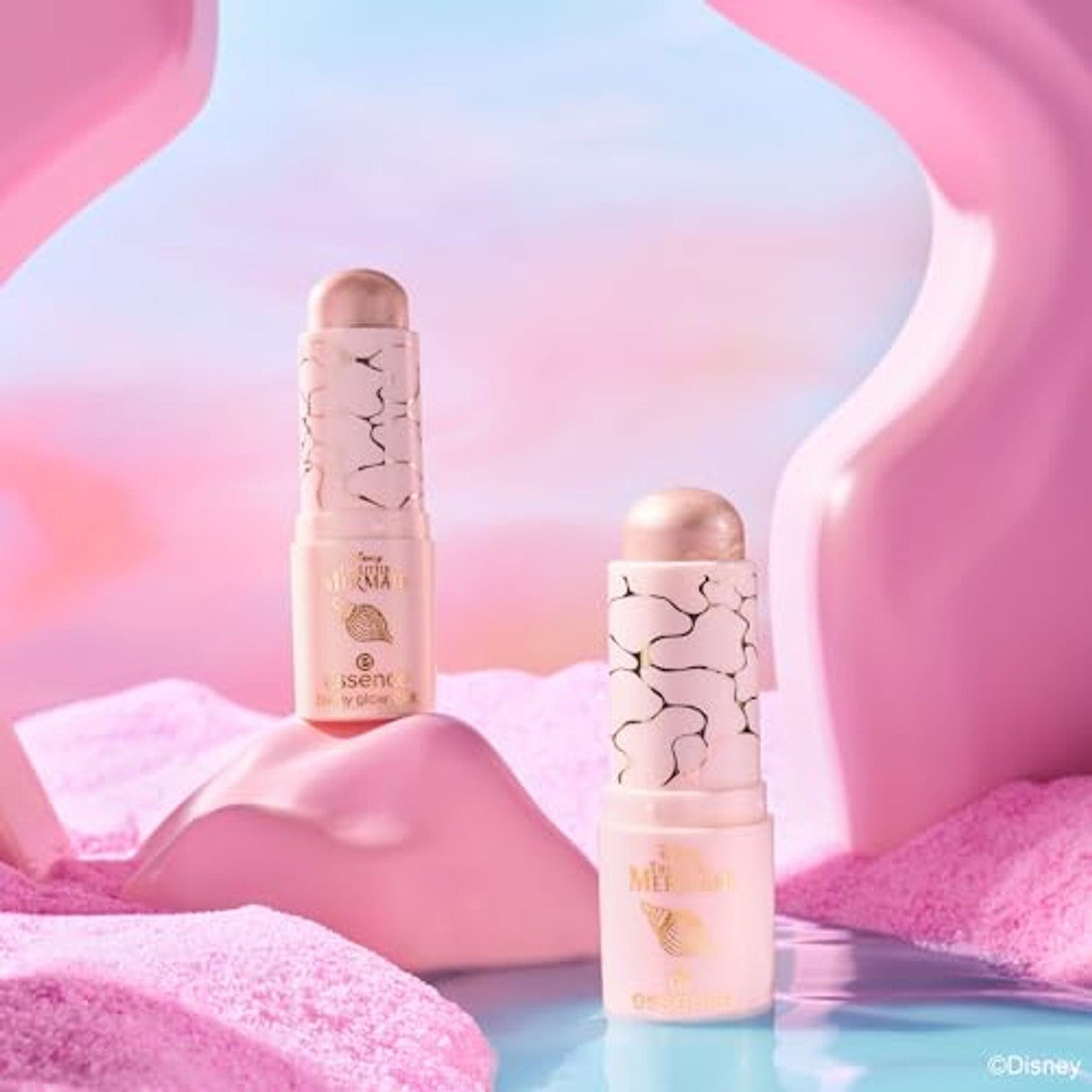 essence Disney The Little Mermaid glow stick highlighter 01 nude – foto 4
