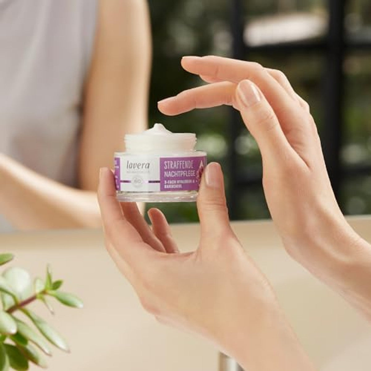 lavera Verstevigende nachtverzorging 3 x 50 ml - Voordeelverpakking