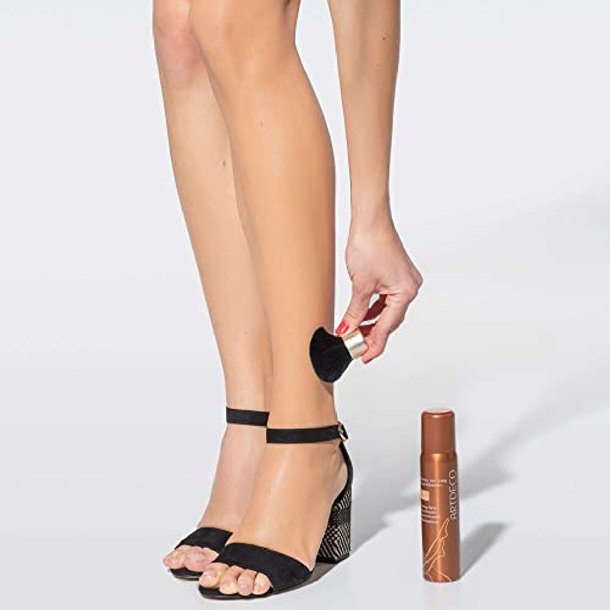 Artdeco Spray On Leg Foundation beenfoundation brons medium 1 x 100 ml – foto 4