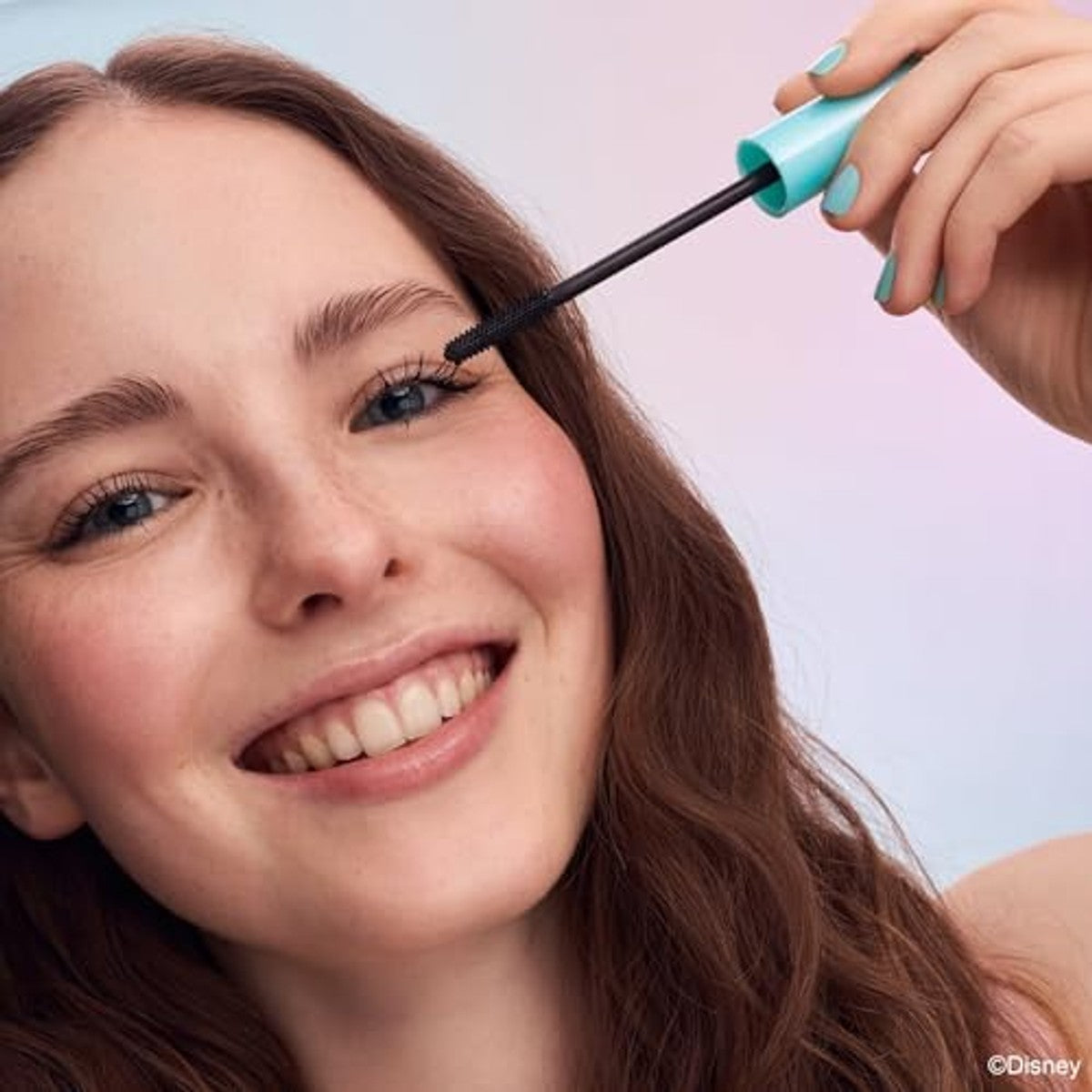 essence Disney THE LITTLE MERMAID lash WITHOUT LIMITS EXTREME Nr. 01 13ml | Verlengende en volumineuze mascara voor extra lange, expressieve wimpers – Essence Cosmetics