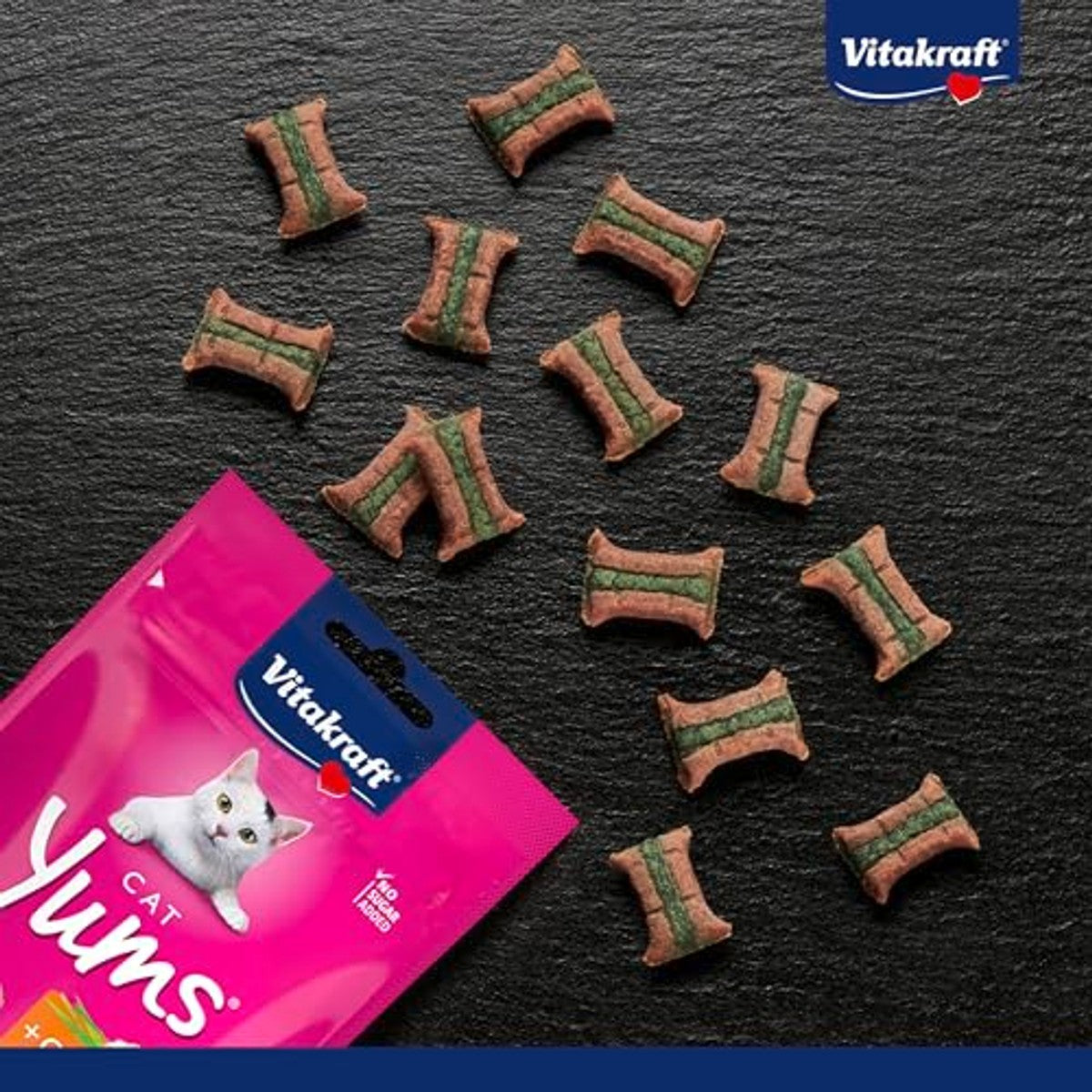 Vitakraft Cat Yums kattensnack kip en kattengras 1 x 40 g - 3-pack