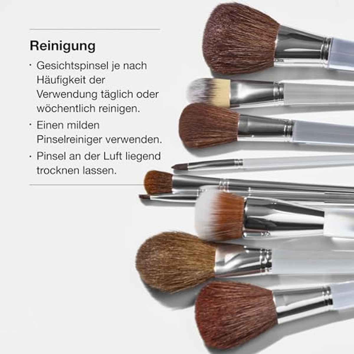 Huishoudvoordeel Clinique Foundation Brush - 3 stuks