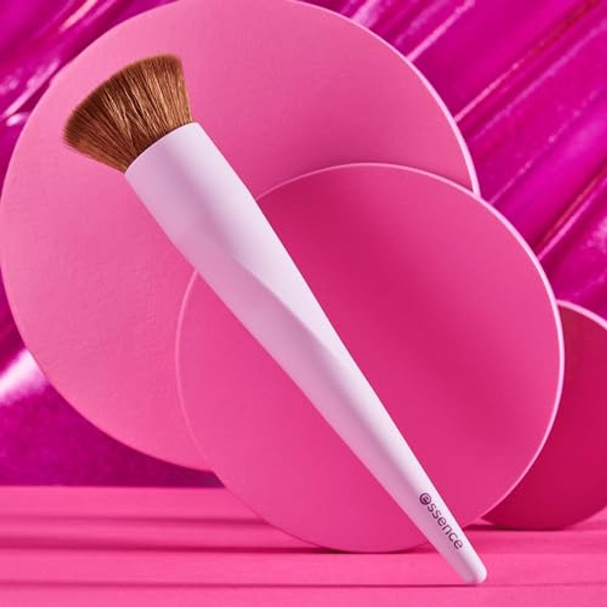 essence make-up buffer brush kwast nr. 01 - 3-pack