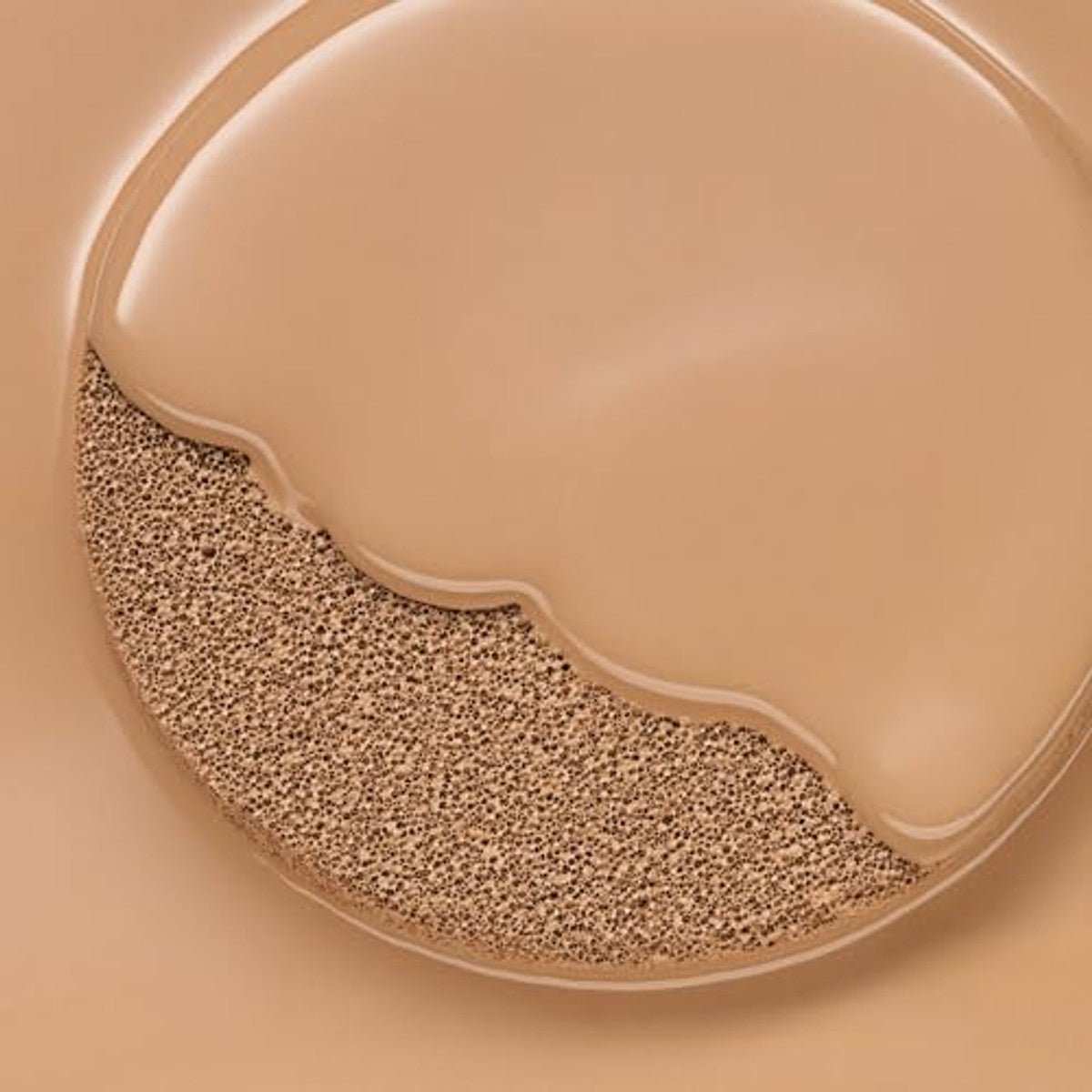 Catrice Invisible Cover Cushion Foundation Nr. 044W Nude langanhaltend 10g | Foundation, Cushion, 24 Stunden Halt, Langanhaltend, Mattierend, Glanzabsorbierend, Porenverfeinernd, Glättend – Catrice Cosmetics