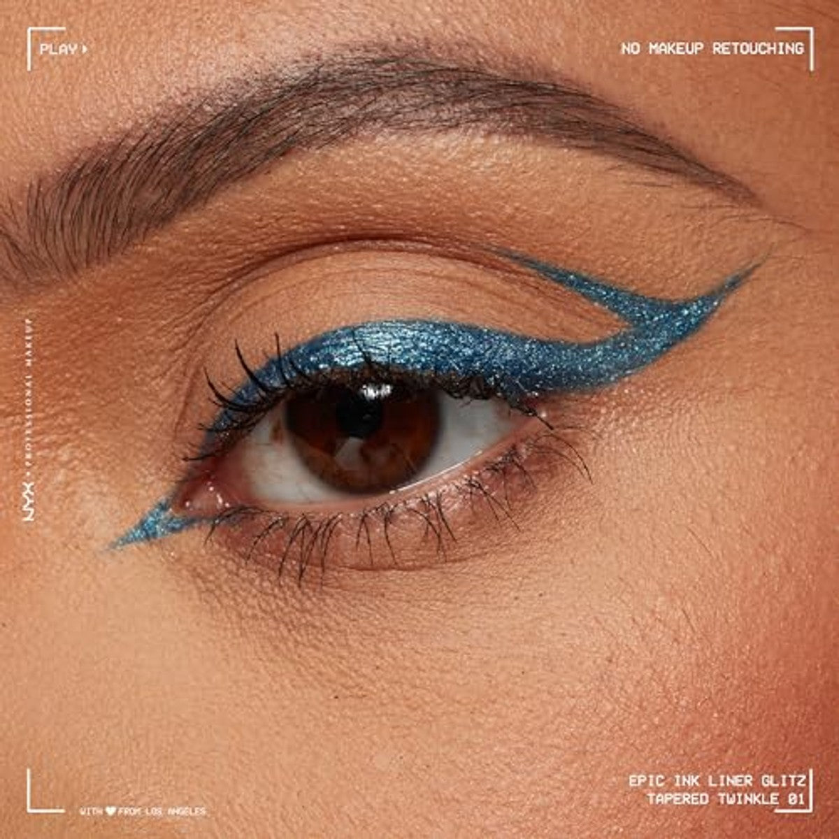 NYX Professional Makeup Epic Ink Liner Jeanz Tapered Twinkle – watervaste vloeibare eyeliner in lichtblauw met glinsterende afwerking, 1 ml – NYX PROFESSIONAL MAKEUP