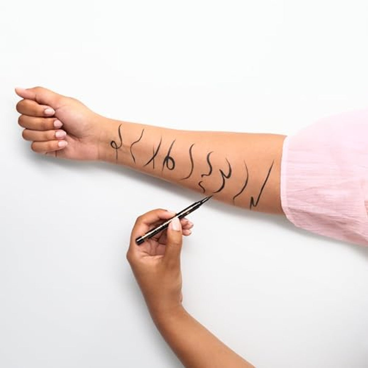 essence eyeliner pen extra langhoudend 010 zwart 1,1 ml - 3-pack