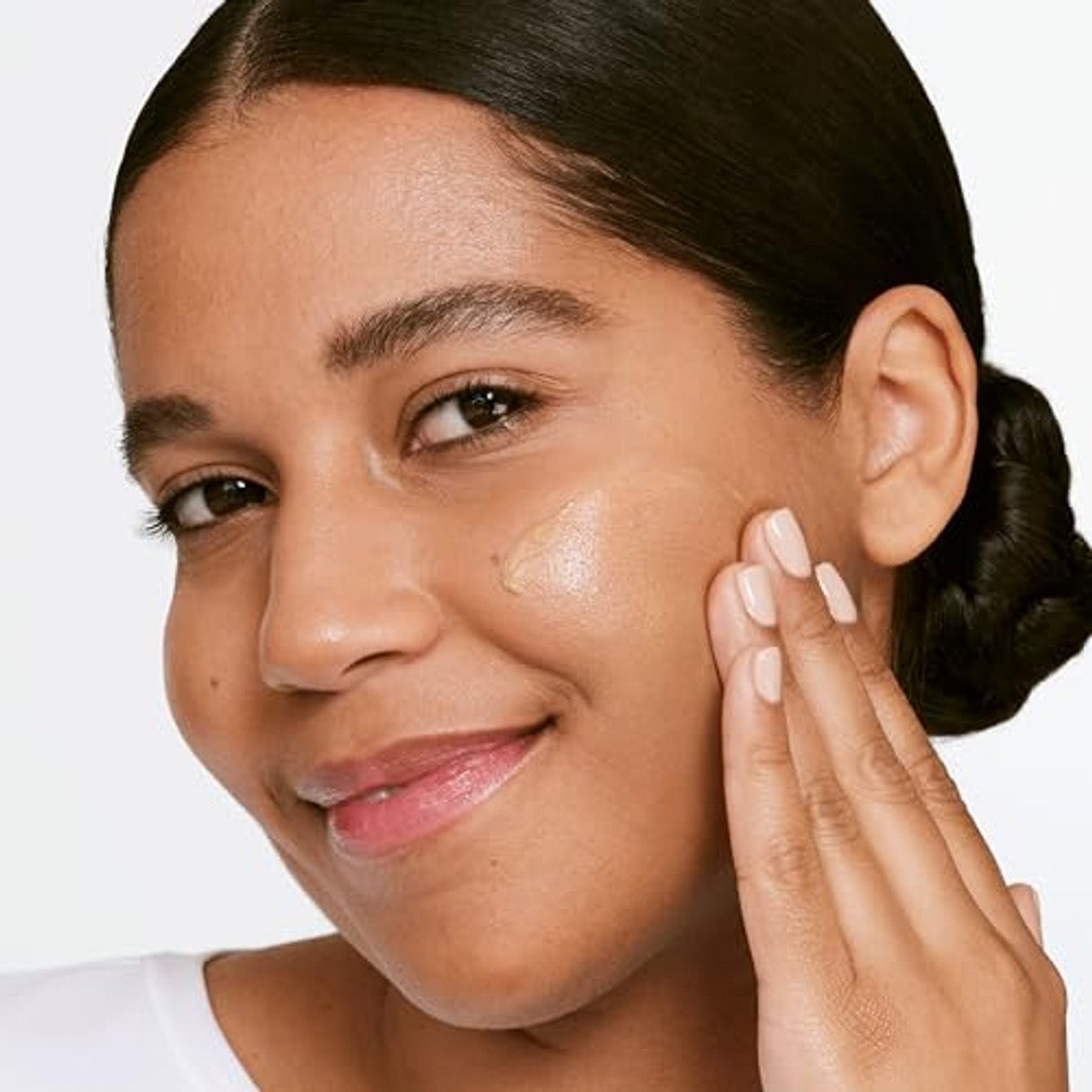 Huishoudvoordeel Clinique Moisture Surge™ Sheertint Hydrator SPF 25 40 ml - 3 stuks