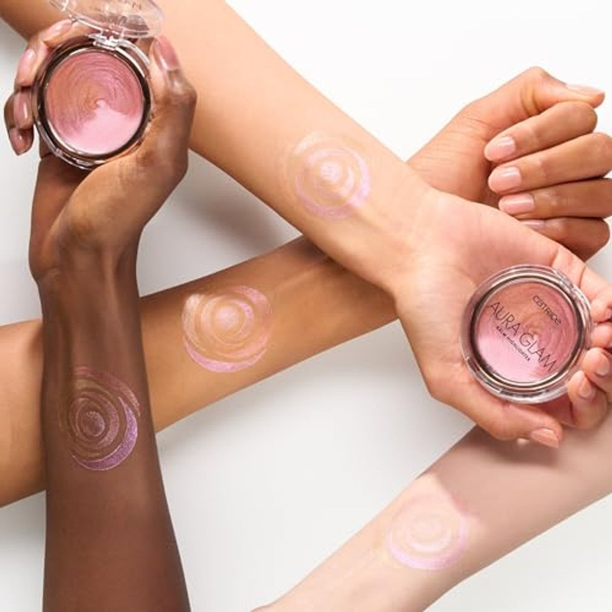 Catrice Aura Glam Balm Highlighter, nr. 010, roze, direct resultaat, stralend, glinsterend, veganistisch, olievrij, zonder parfum, zonder alcohol, per stuk verpakt (4,5 g) | Onmiddellijk resultaat, balsem highlighter in gemarmerd – Catrice Cosmetics