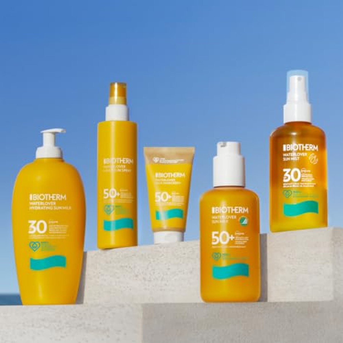 Biotherm Waterlover Zonnemelk SPF 30 Hydraterende Zonnebrandmelk 200 ml - 3-pack