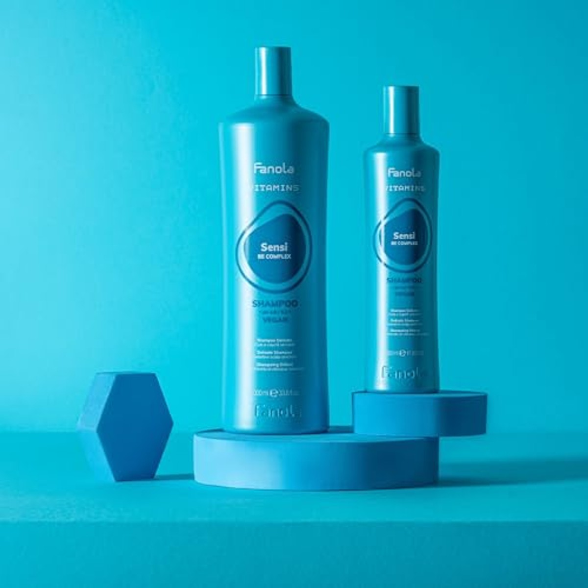 Fanola Vitamins Sensi Care Shampoo voor Gevoelige Hoofdhuid 350 ml - 3-pack