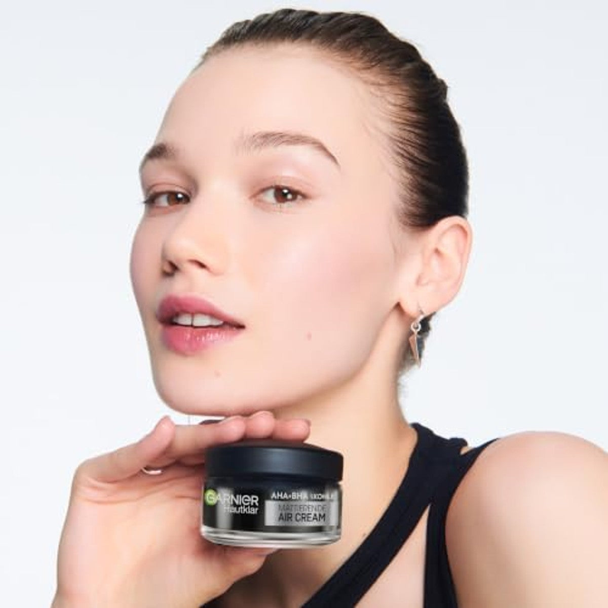 Garnier SkinActive AHA + BHA 3-in-1 gezichtscrème 3 x 50 ml - Voordeelverpakking