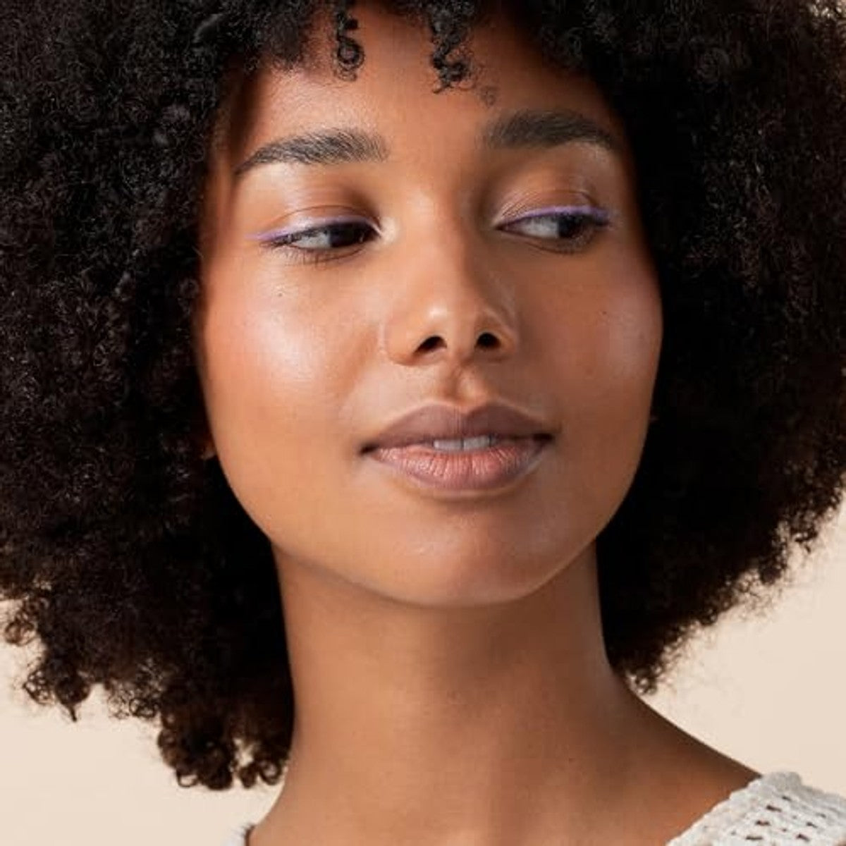 Catrice Pure False Lash Beyond Black Mascara, nr. 010, zwart, langdurig, volumegevend, vals wimpereffect, veganistisch, zonder microplastic deeltjes, zonder parfum, zonder alcohol, 1 stuk (10 ml) – Catrice Cosmetics