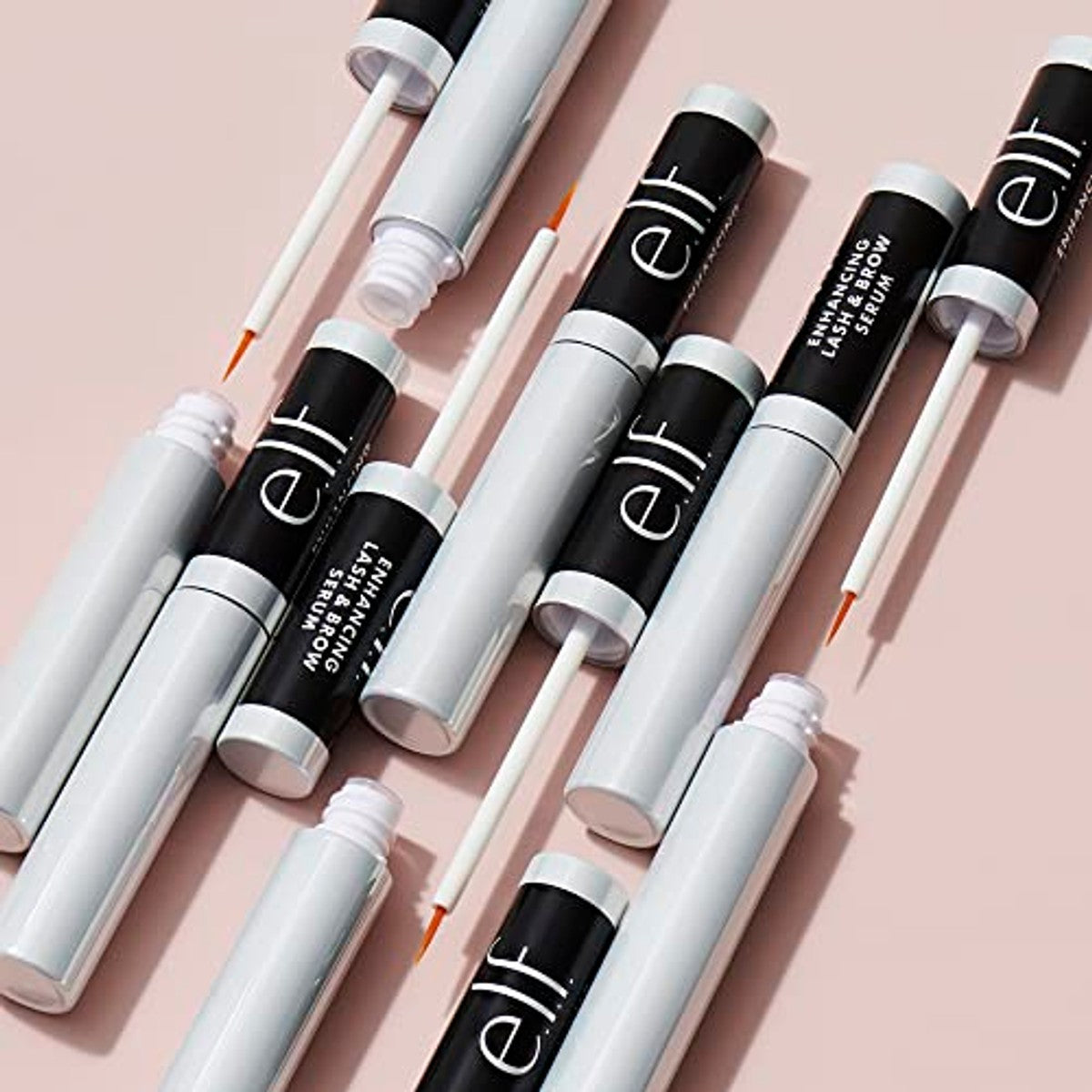 e.l.f. Lash Beats Mascara, Verlängerungsformel für Mega lange Wimpern, erzeugt natürlich aussehende lange & definierte Wimpern, Black – e.l.f.
