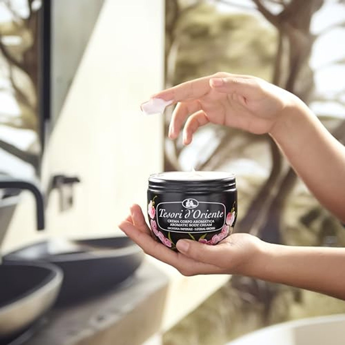 Tesori d'Oriente Orchidea della Cina Body Cream 6 x 300 ml - Voordeelverpakking – foto 6