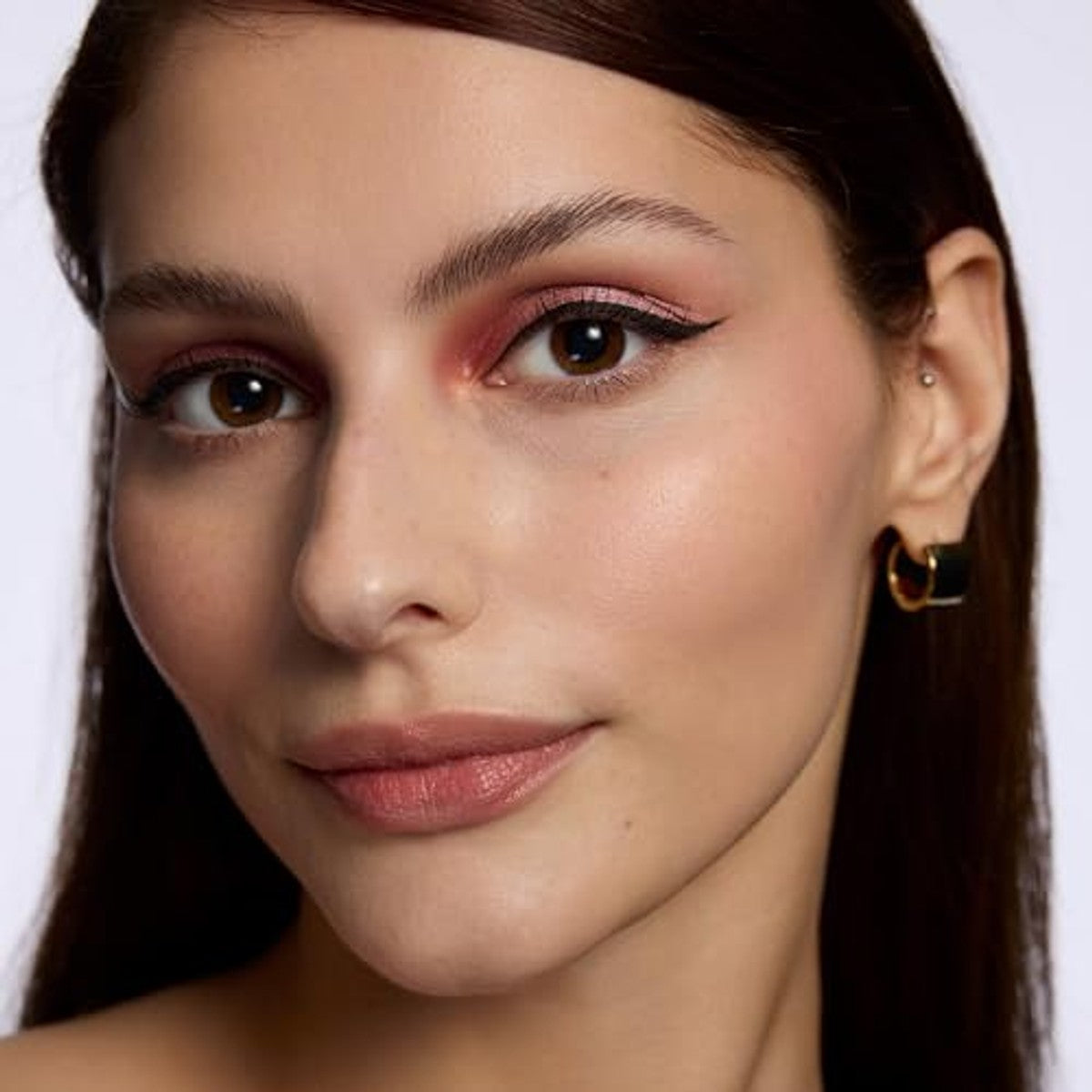 Catrice Calligraph Pro Precise 24h Matt Liner Waterproof, Nr. 010, zwart, langdurig, definieerend, veganistisch, waterdicht, zonder microplasticdeeltjes, zonder parfum, per stuk verpakt (1,2 ml) – Catrice Cosmetics