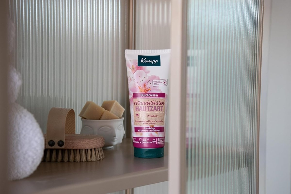 Kneipp Duschbalsam Mandelblüten Hautzart - feuchtigkeitsspendende Duschcreme mit Mandelmilch & Mandelöl für geschmeidige Haut - ohne Mikroplastik - 200ml door Huishoudvoordeel nu bij Huishoudvoordeel