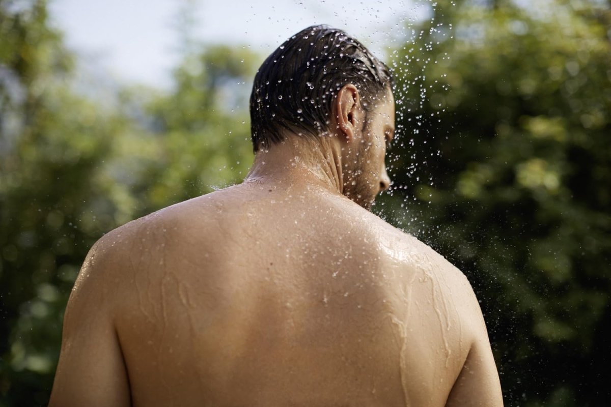 Kneipp MEN 3 in 1 Pflegedusche Sensitiv - Für Haut, Haar & Gesicht - Bio Aloe Vera - Hautberuhigendes Duscherlebnis - 200ml door Huishoudvoordeel nu bij Huishoudvoordeel
